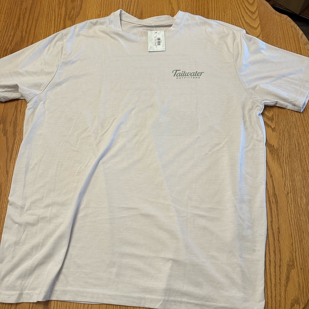 Tailwater Outfitters 3XL Gator Tee Platinum
